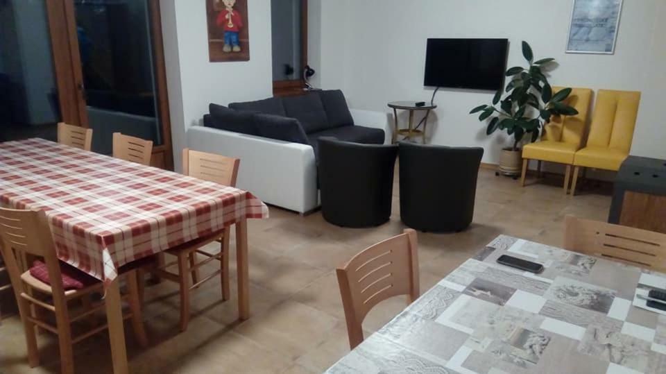 Rekreace Zelba Homestay Strazne